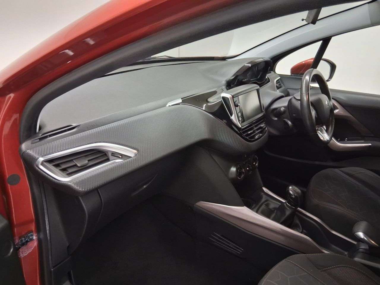 2016 PEUGEOT 2008 2016 PEUGEOT 2008