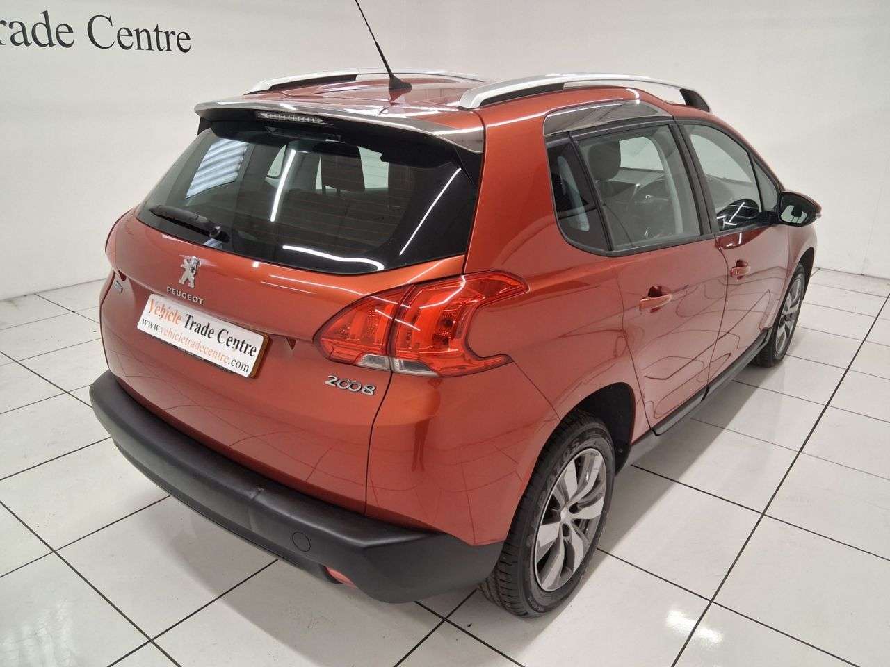 2016 PEUGEOT 2008 2016 PEUGEOT 2008