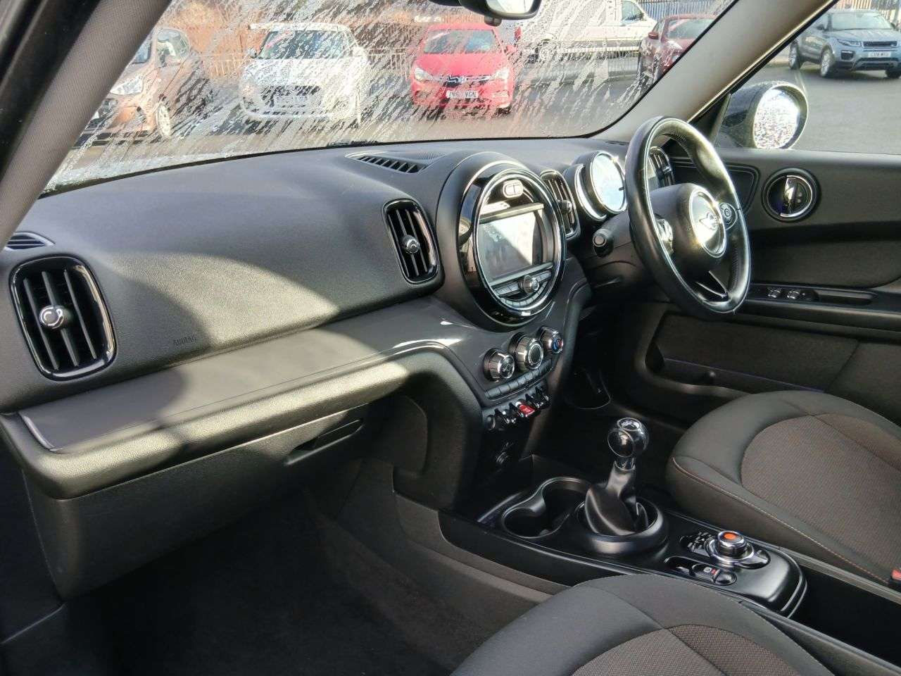 2018 MINI MINI COUNTRYMAN 2018 MINI MINI COUNTRYMAN