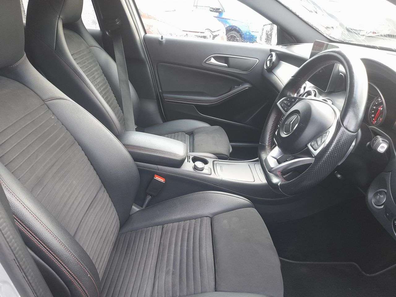 2017 MERCEDES-BENZ GLA 2017 MERCEDES-BENZ GLA