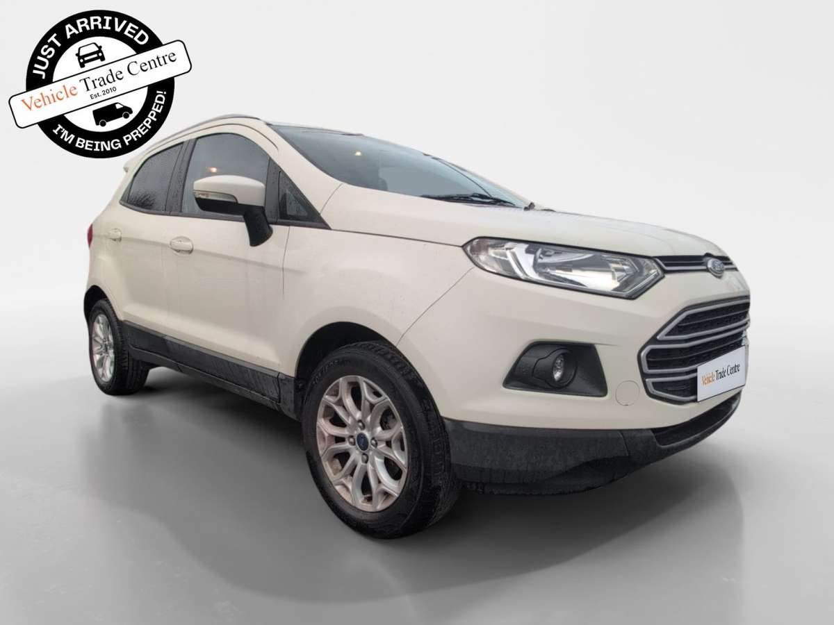 Check out this Ford Ecosport 2015 Petrol Manual