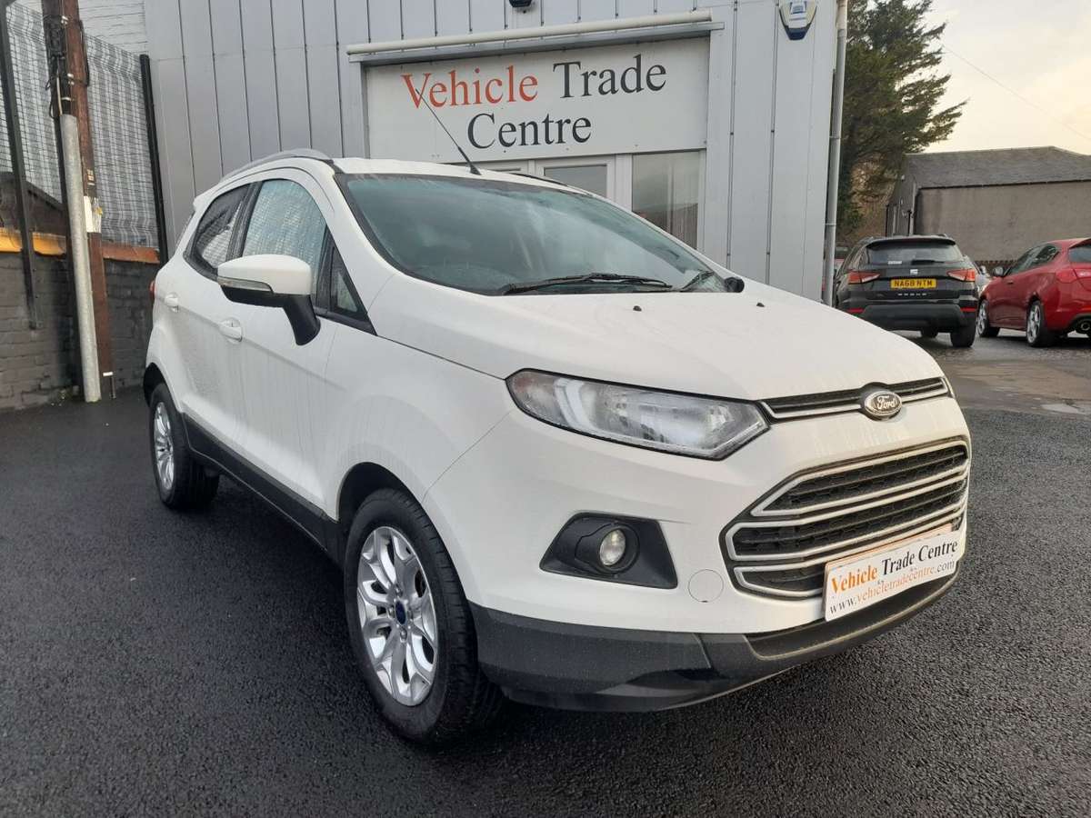 Check out this Ford Ecosport 2015 Petrol Manual