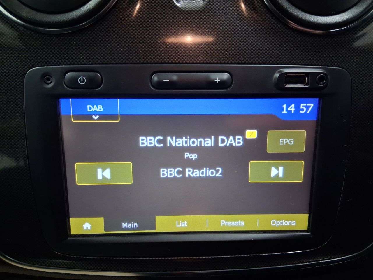 2016 DACIA LOGAN MCV 2016 DACIA LOGAN MCV