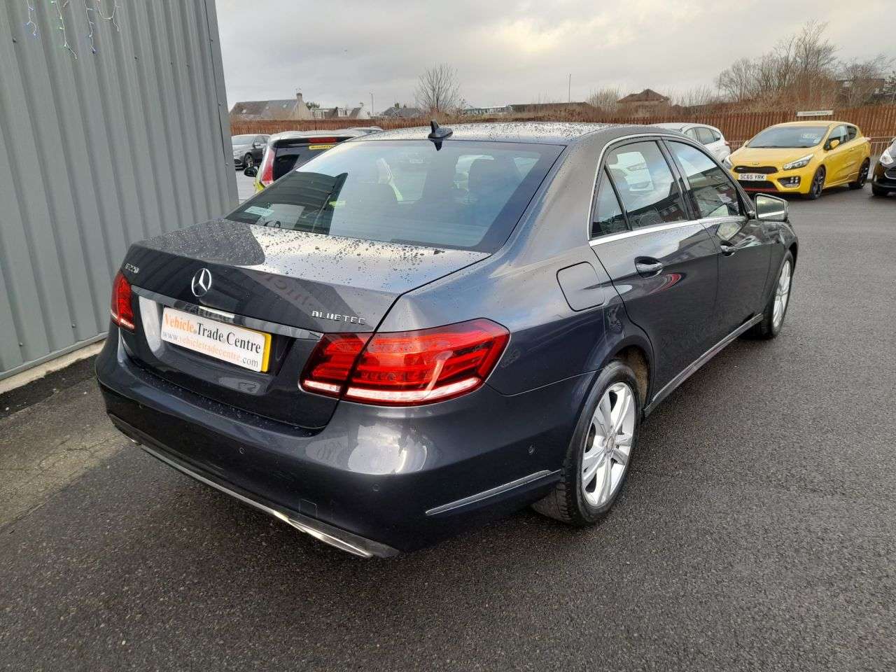 null MERCEDES-BENZ E CLASS null MERCEDES-BENZ E CLASS