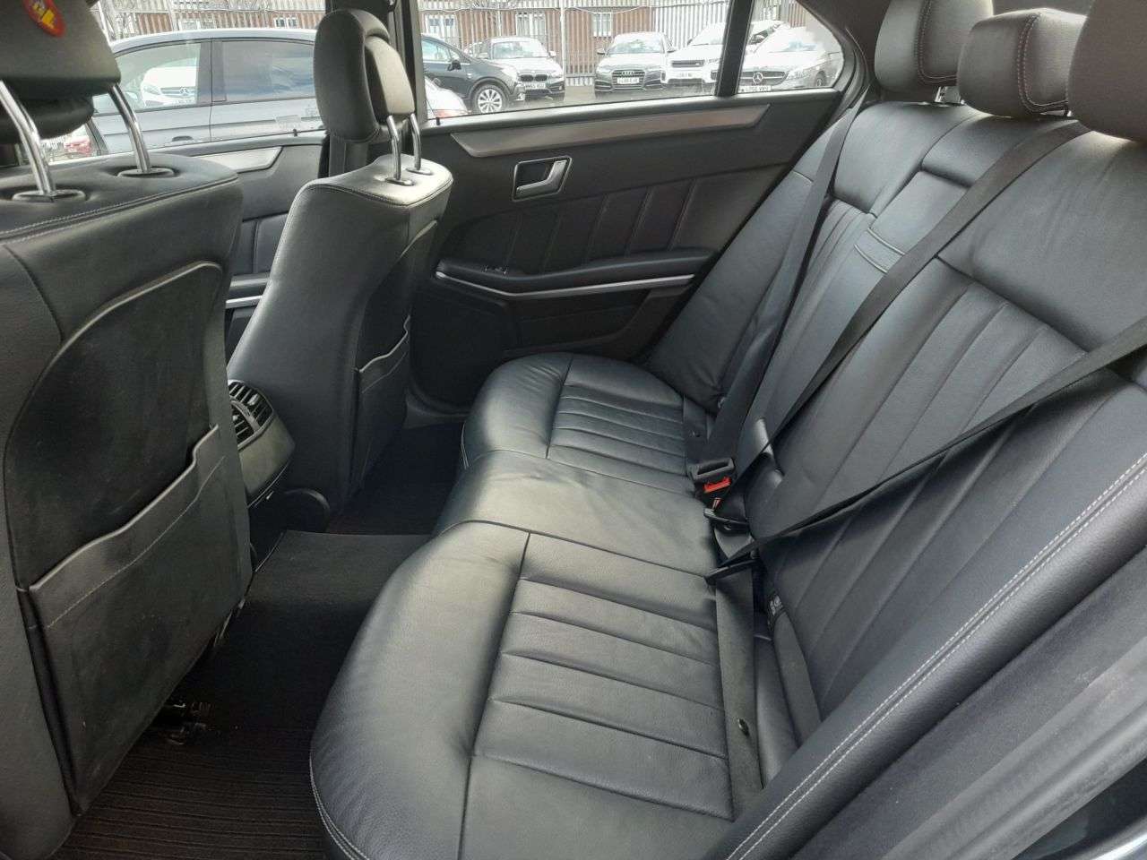 null MERCEDES-BENZ E CLASS null MERCEDES-BENZ E CLASS