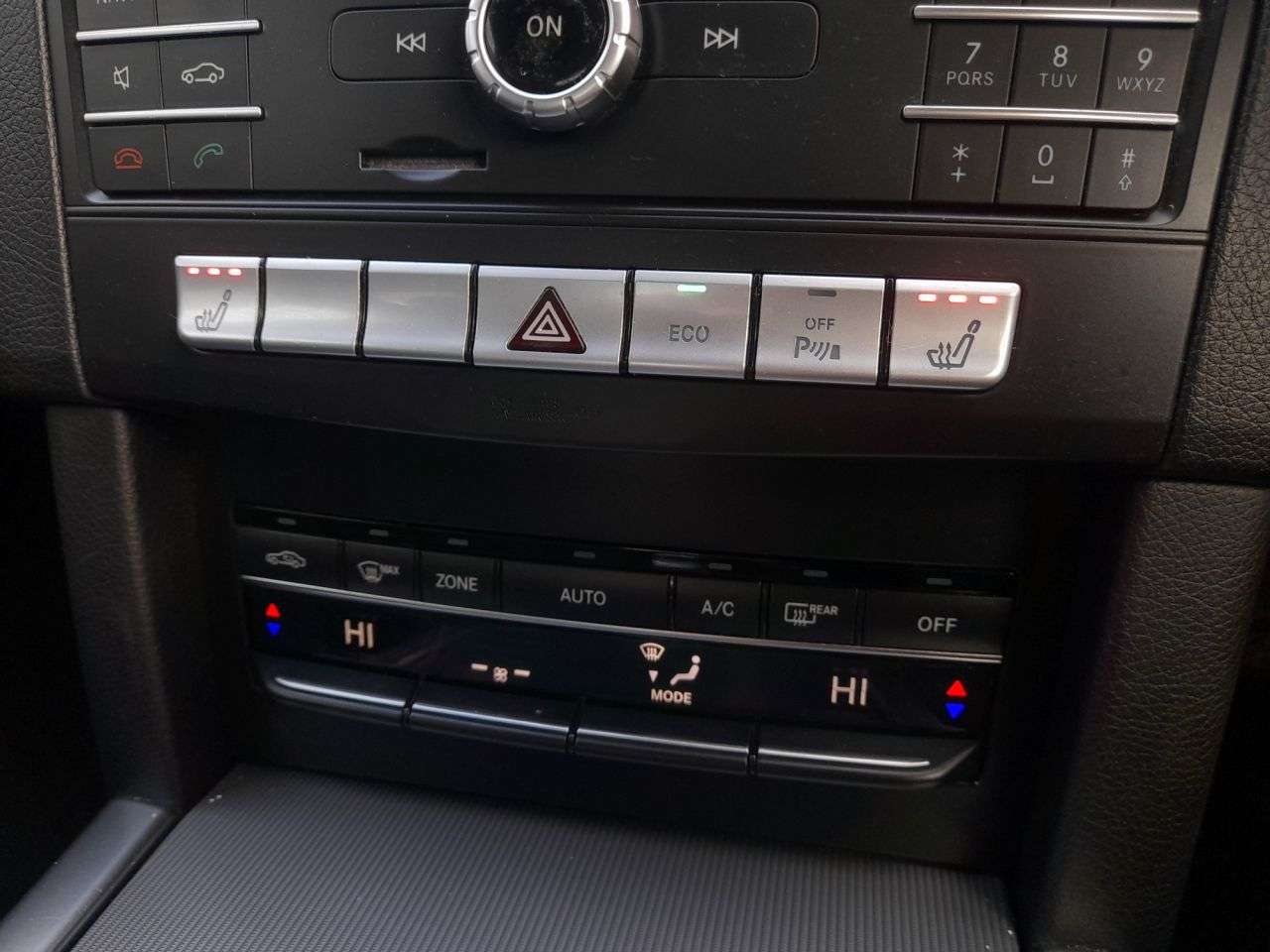 null MERCEDES-BENZ E CLASS null MERCEDES-BENZ E CLASS