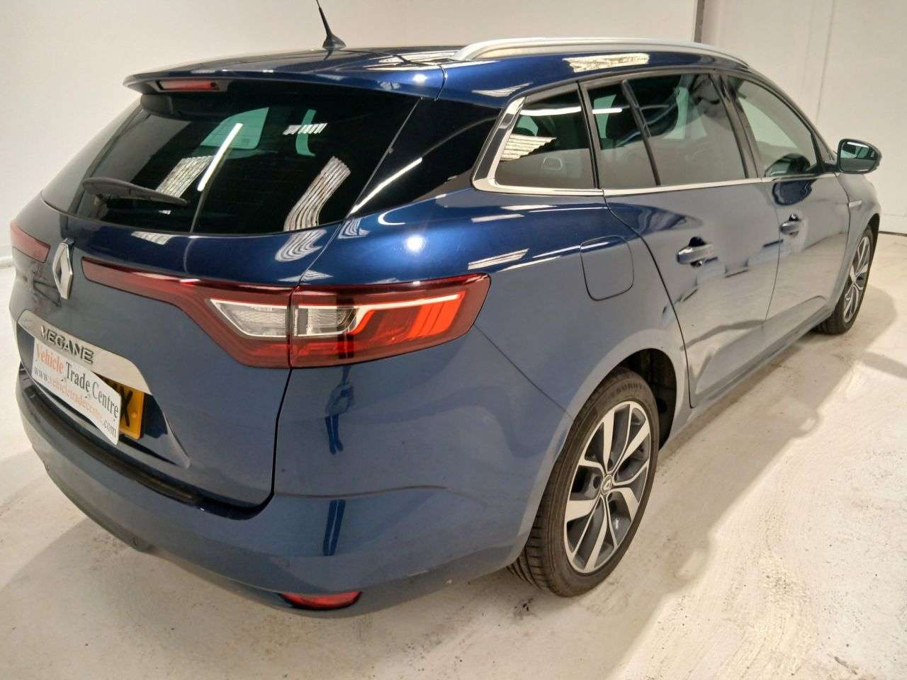 2017 RENAULT MEGANE 2017 RENAULT MEGANE