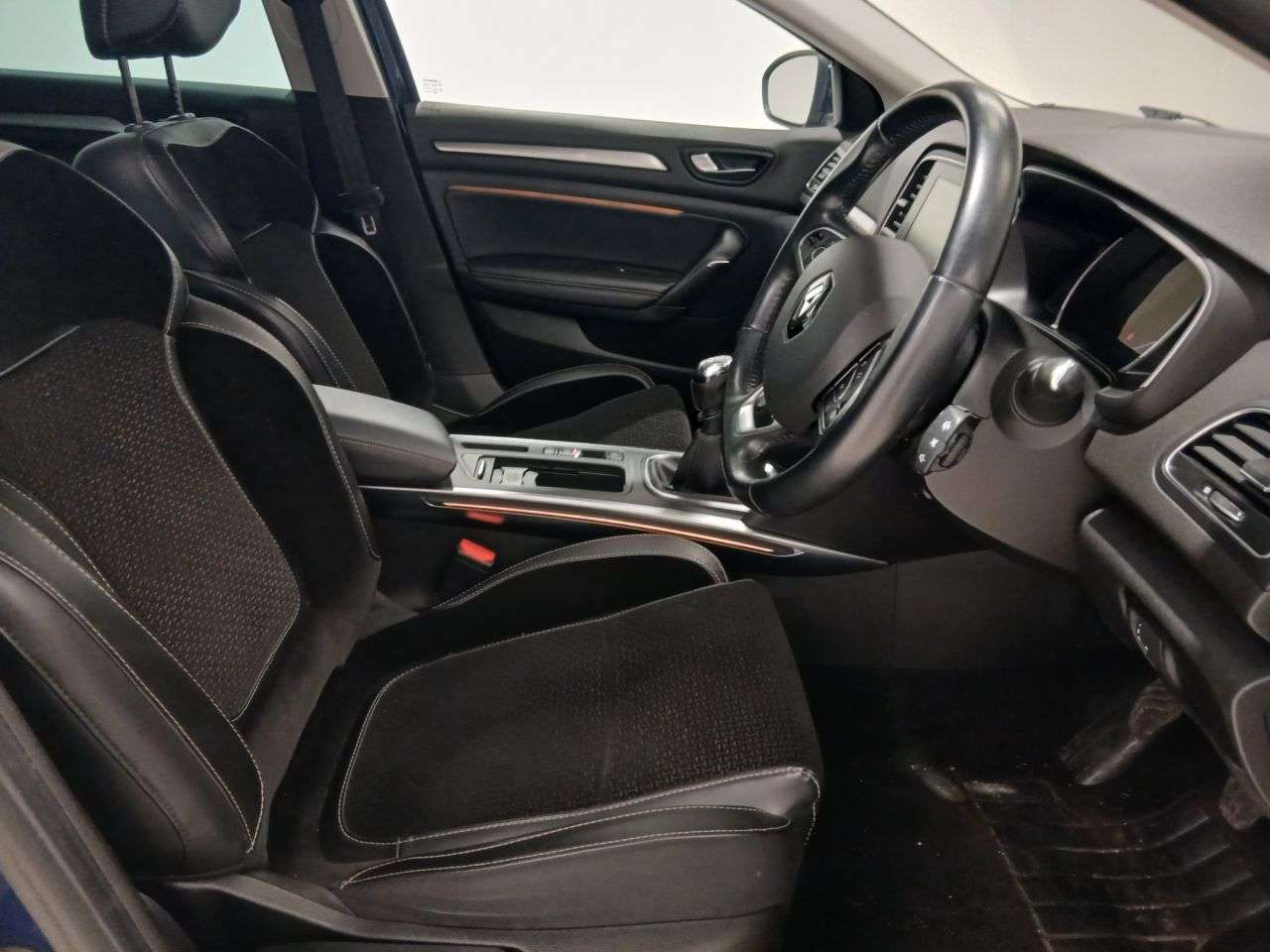 2017 RENAULT MEGANE 2017 RENAULT MEGANE