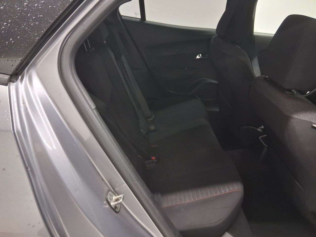 2021 PEUGEOT 2008 2021 PEUGEOT 2008