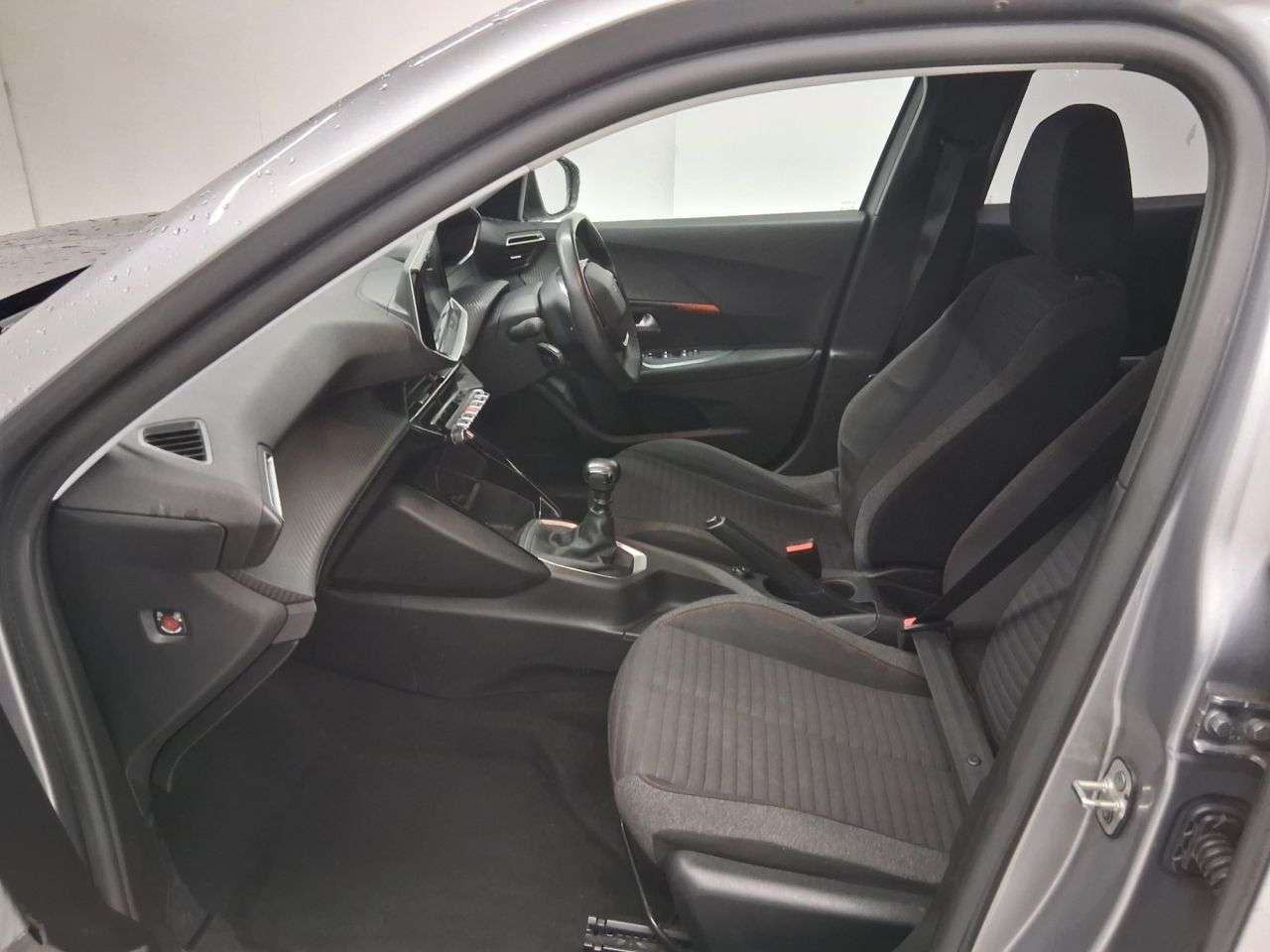 2021 PEUGEOT 2008 2021 PEUGEOT 2008