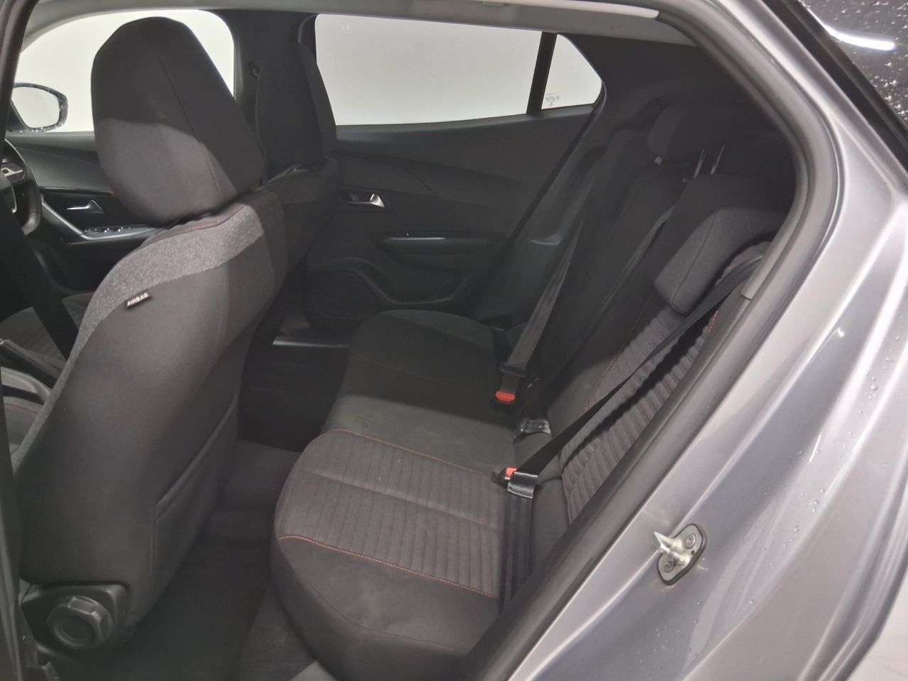 2021 PEUGEOT 2008 2021 PEUGEOT 2008