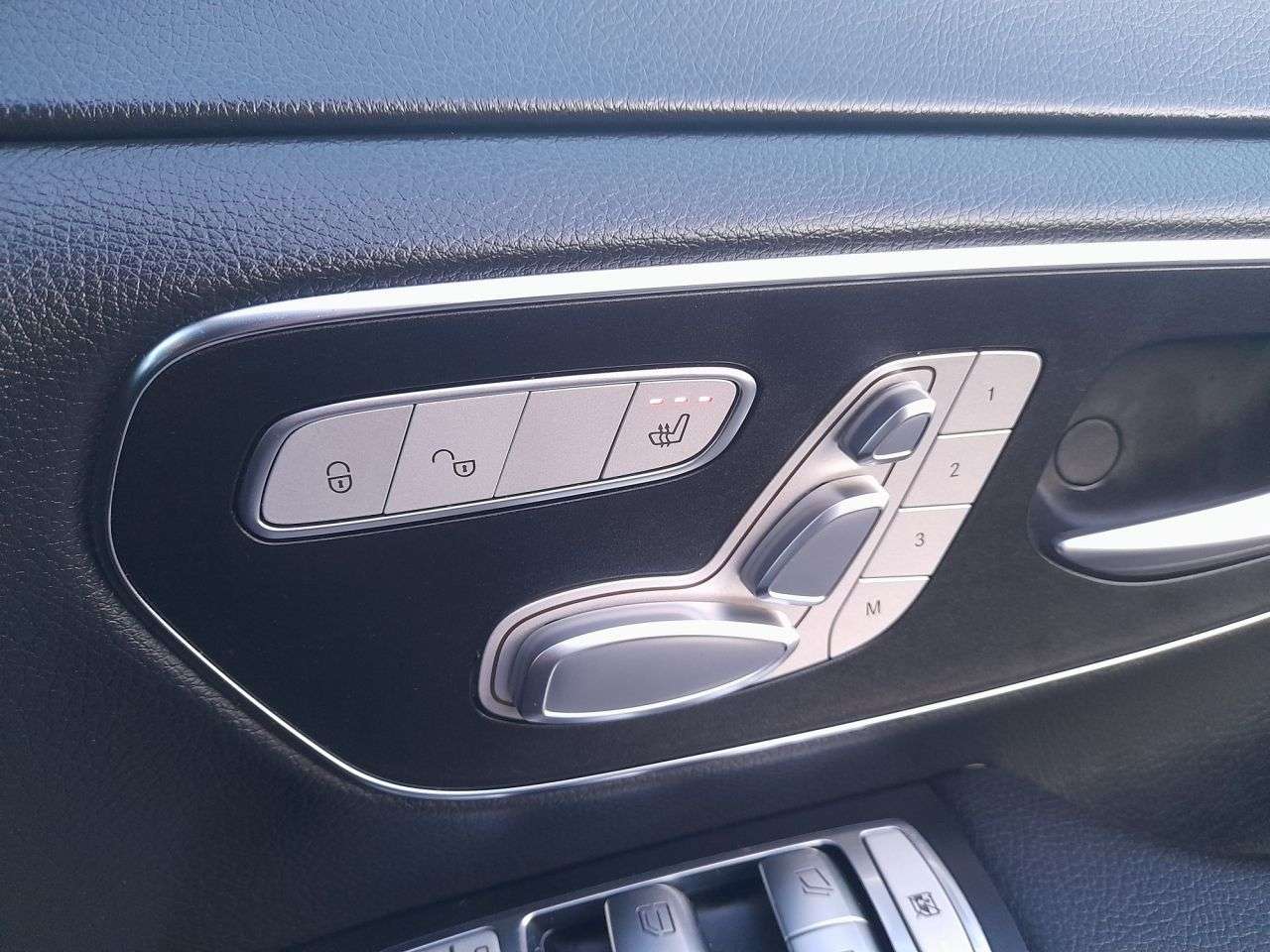 2015 MERCEDES-BENZ V CLASS 2015 MERCEDES-BENZ V CLASS