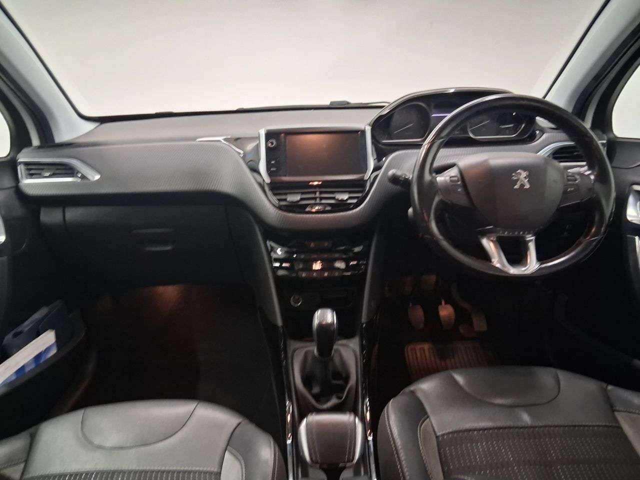 2017 PEUGEOT 2008 2017 PEUGEOT 2008