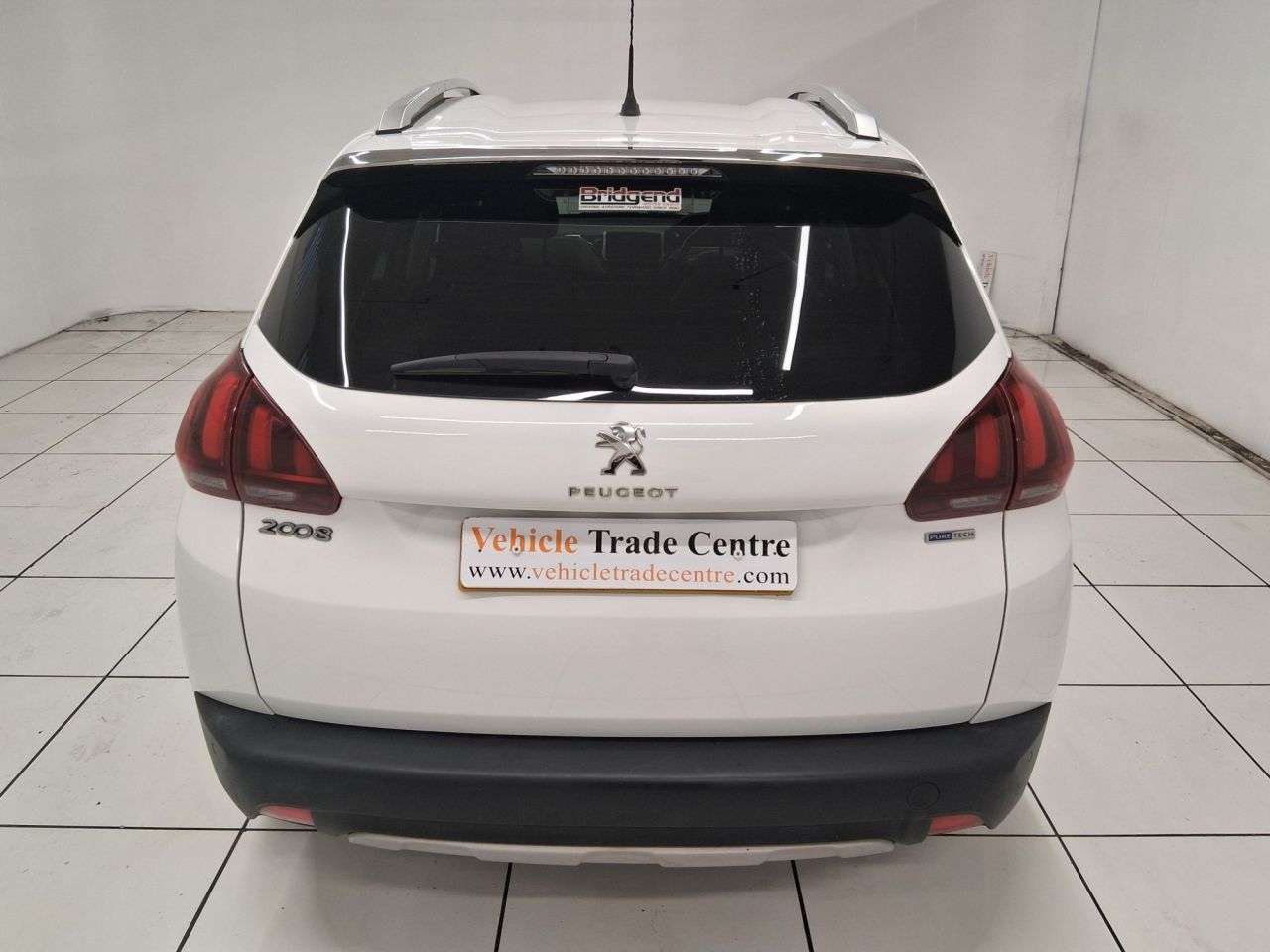 2017 PEUGEOT 2008 2017 PEUGEOT 2008