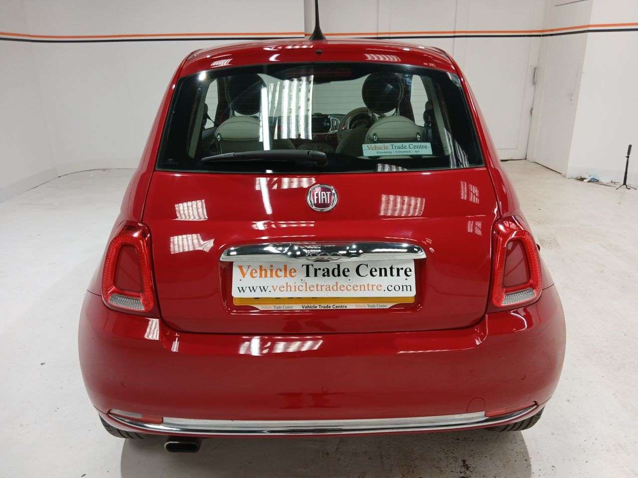 2017 FIAT 500 2017 FIAT 500