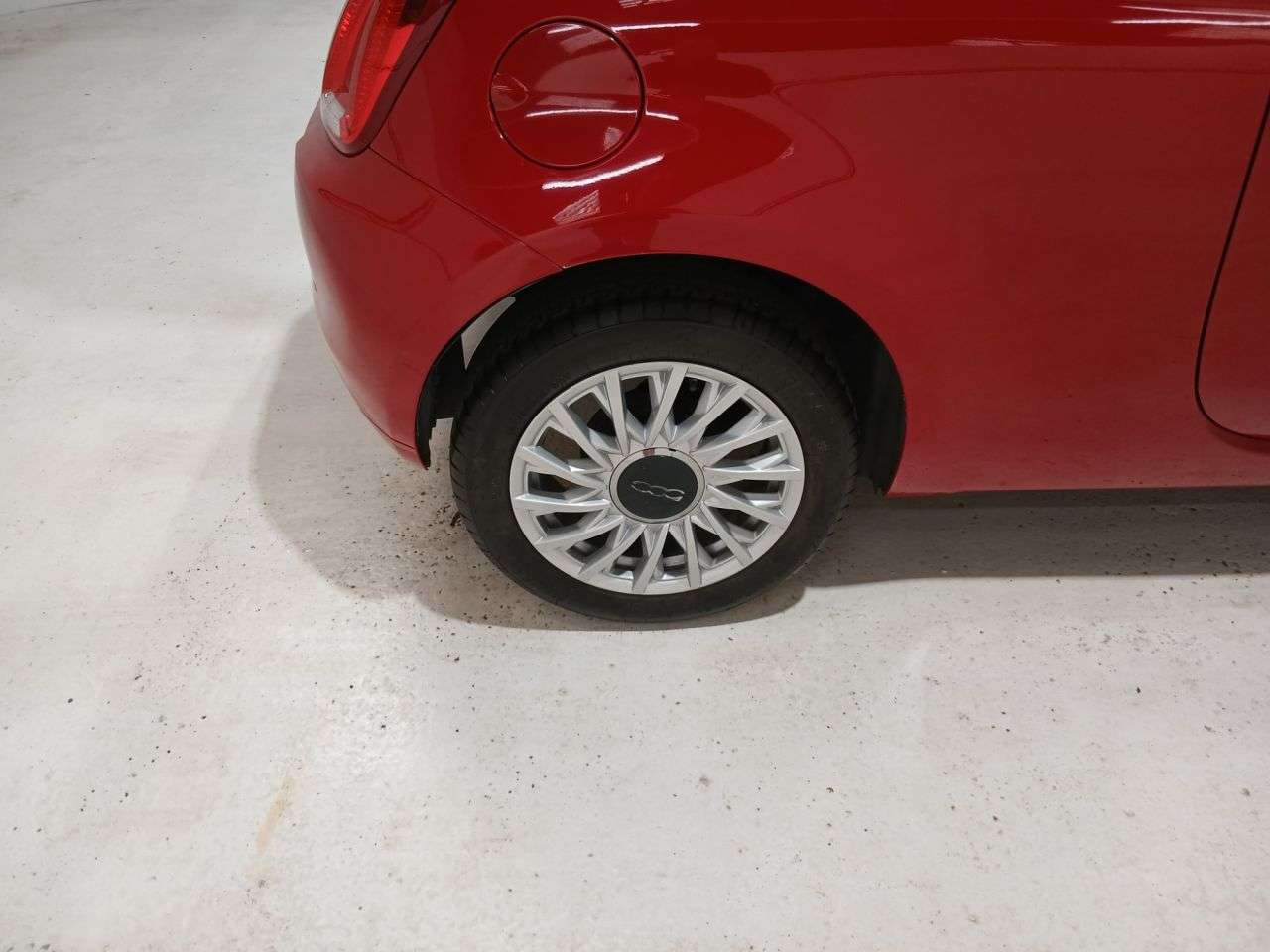 2017 FIAT 500 2017 FIAT 500