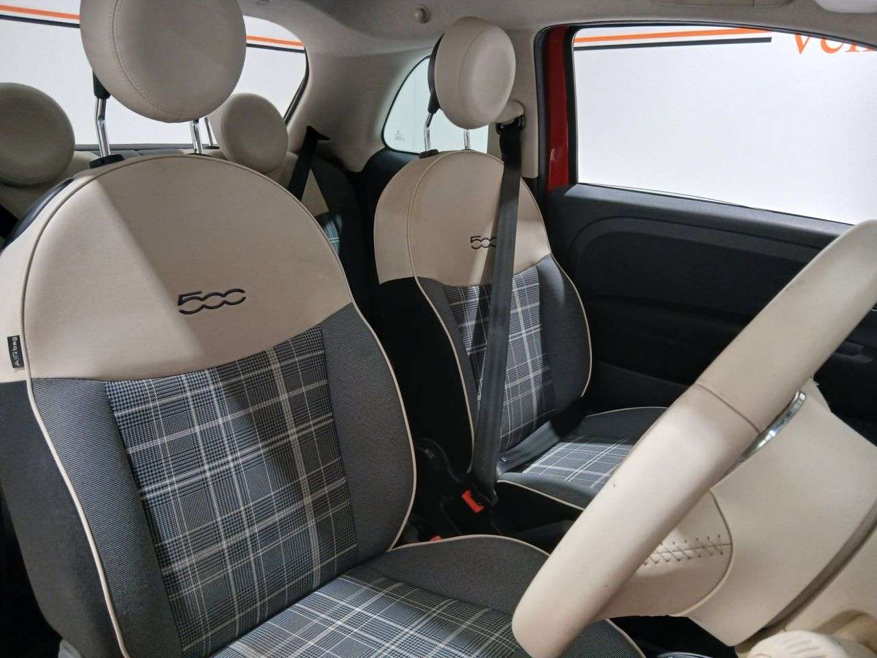 2017 FIAT 500 2017 FIAT 500