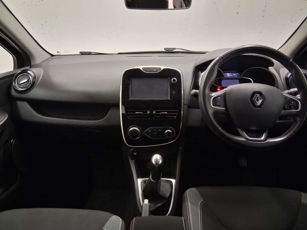 2016 RENAULT CLIO 2016 RENAULT CLIO