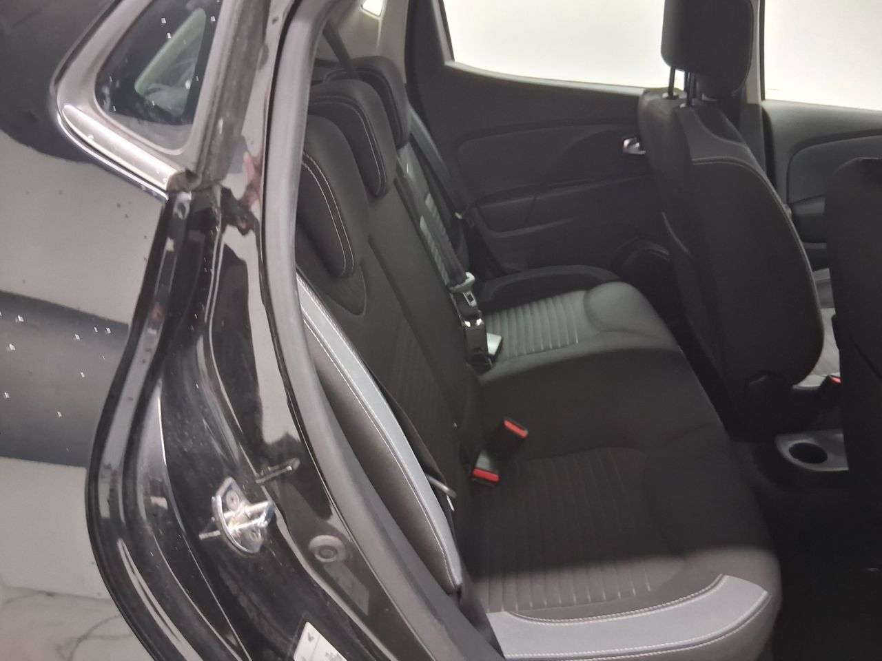 2016 RENAULT CLIO 2016 RENAULT CLIO