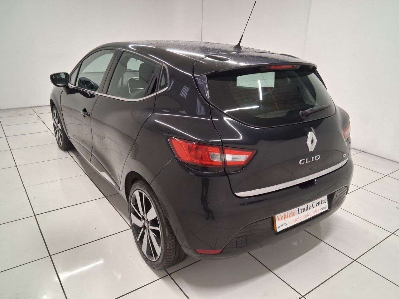 2016 RENAULT CLIO 2016 RENAULT CLIO