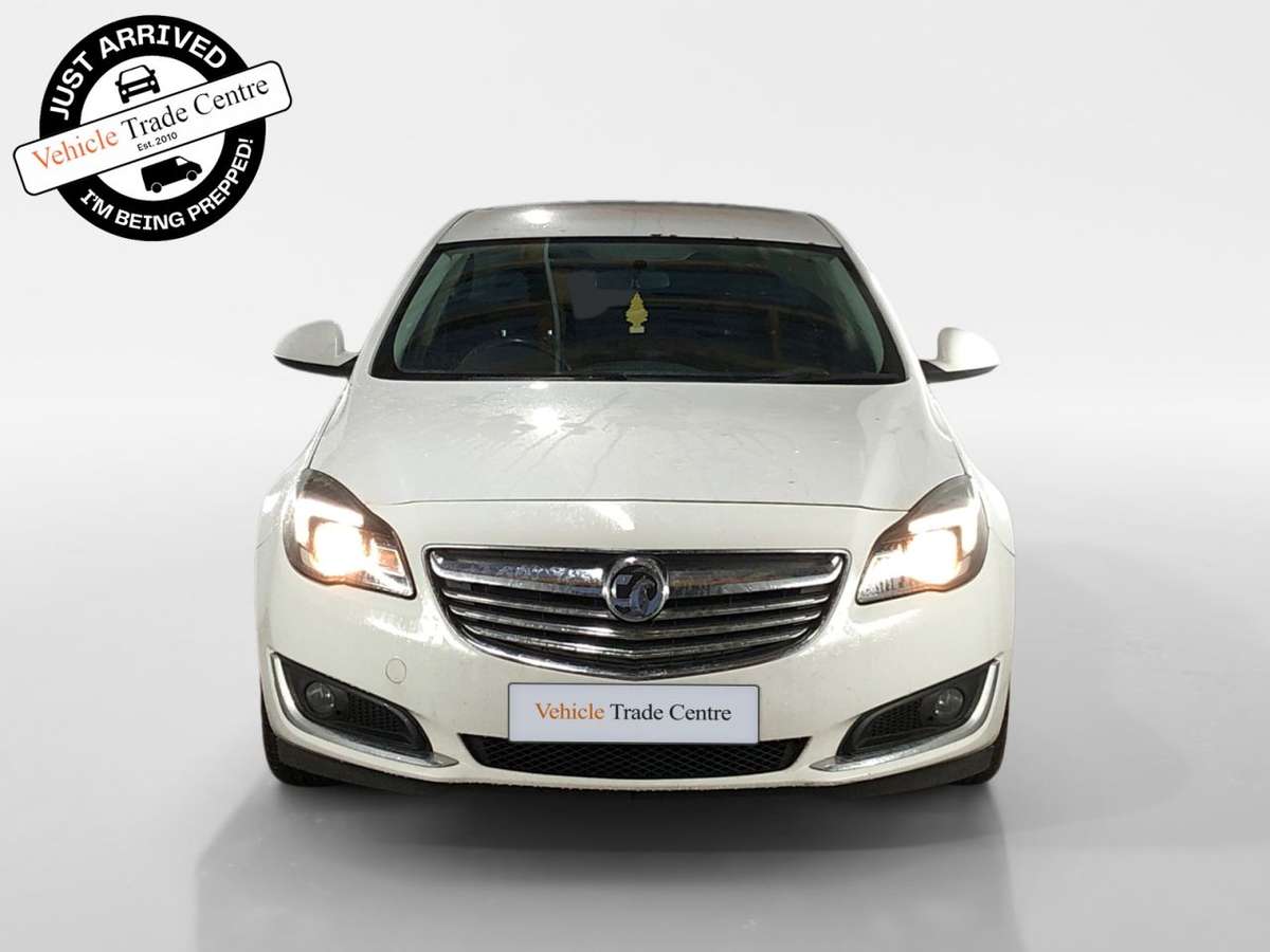 Check out this Vauxhall Insignia 2015 Diesel Manual