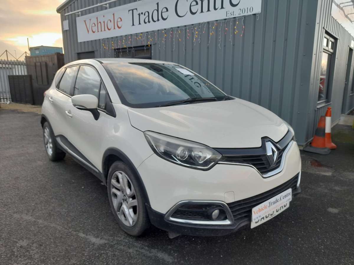 Check out this Renault Captur 2013 Petrol Manual
