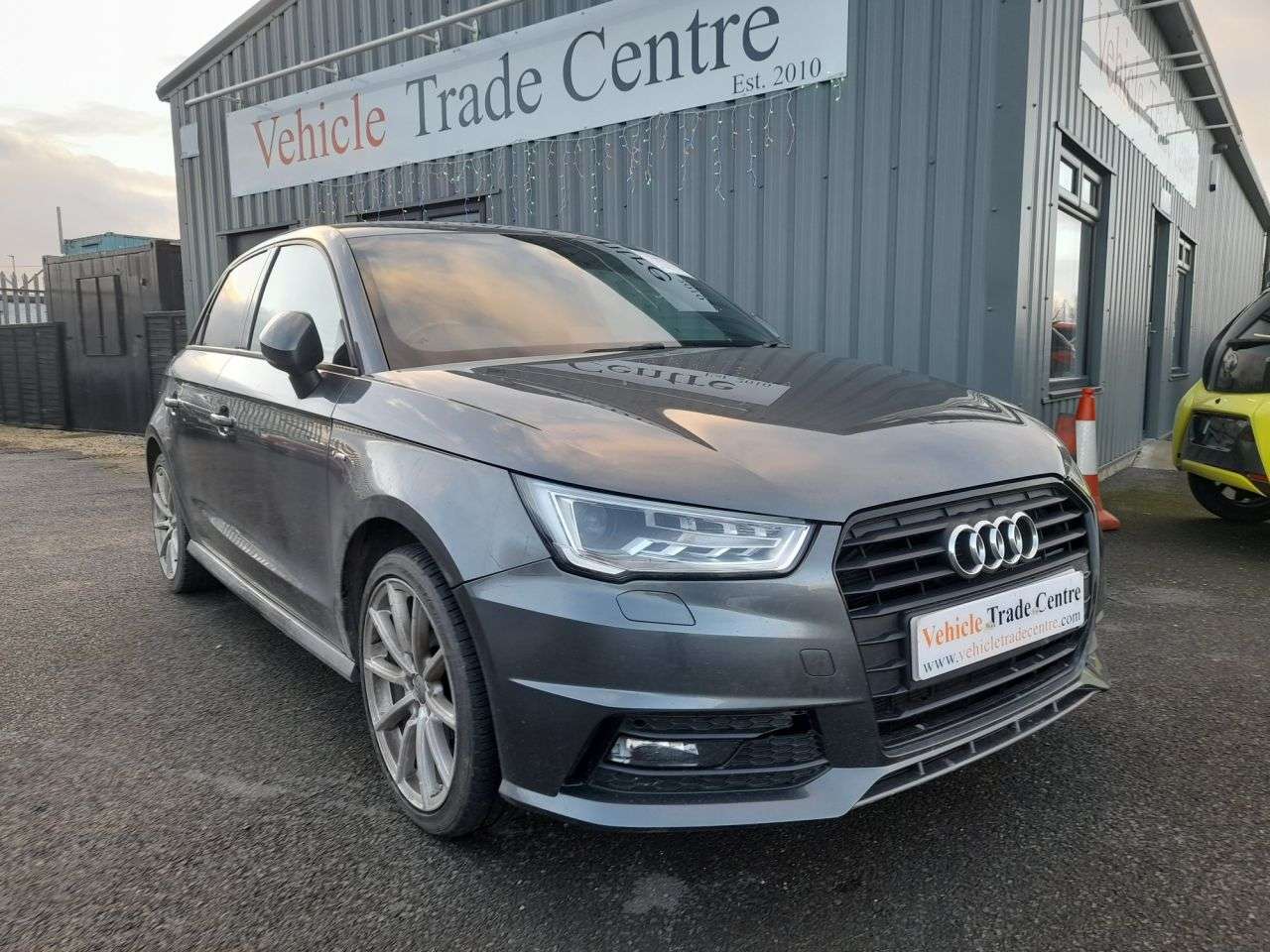 2017 AUDI A1 2017 AUDI A1