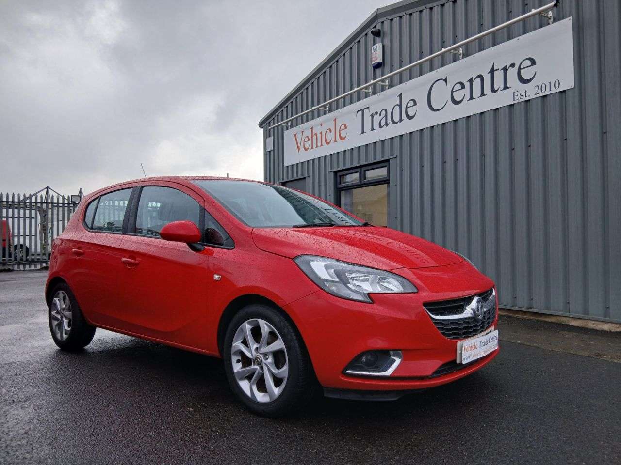 A 2018 VAUXHALL CORSA 1.4i ecoTEC SRi Hatchback 5dr Petrol Manual Euro 6 (90 ps) A 2018 VAUXHALL CORSA 1.4i ecoTEC SRi Hatchback 5dr Petrol Manual Euro 6 (90 ps)