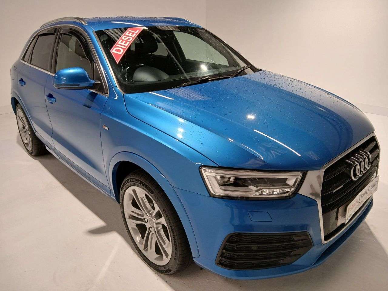 A 2016 AUDI Q3 2.0 TDI S line Plus SUV 5dr Diesel Manual quattro Euro 6 (s/s) (184 ps) A 2016 AUDI Q3 2.0 TDI S line Plus SUV 5dr Diesel Manual quattro Euro 6 (s/s) (184 ps)