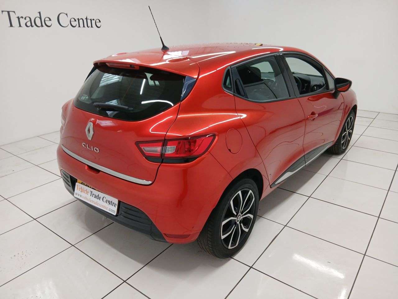 2018 RENAULT CLIO 2018 RENAULT CLIO