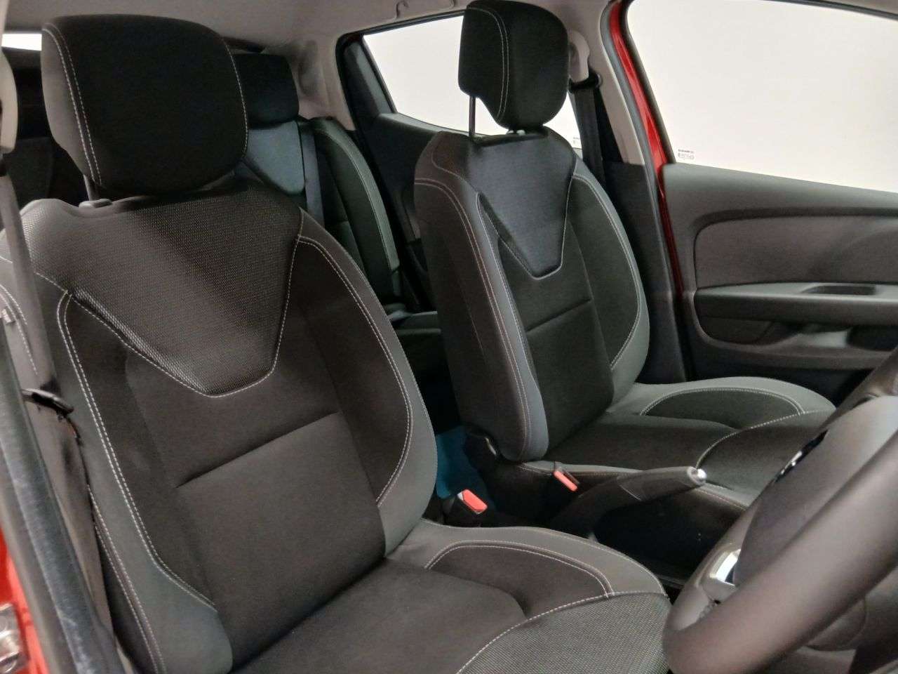 2018 RENAULT CLIO 2018 RENAULT CLIO