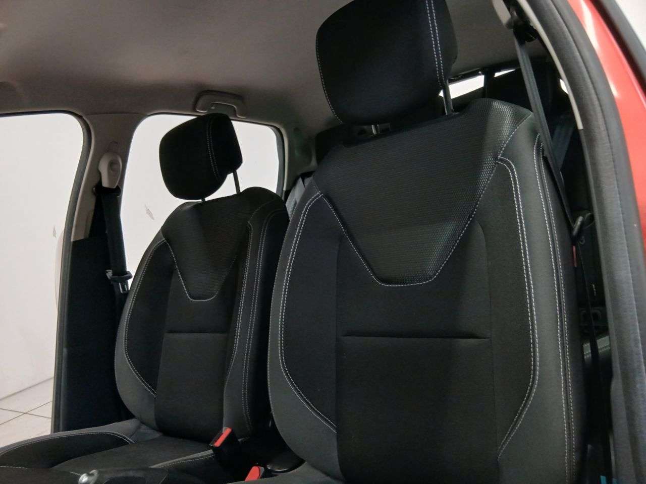2018 RENAULT CLIO 2018 RENAULT CLIO