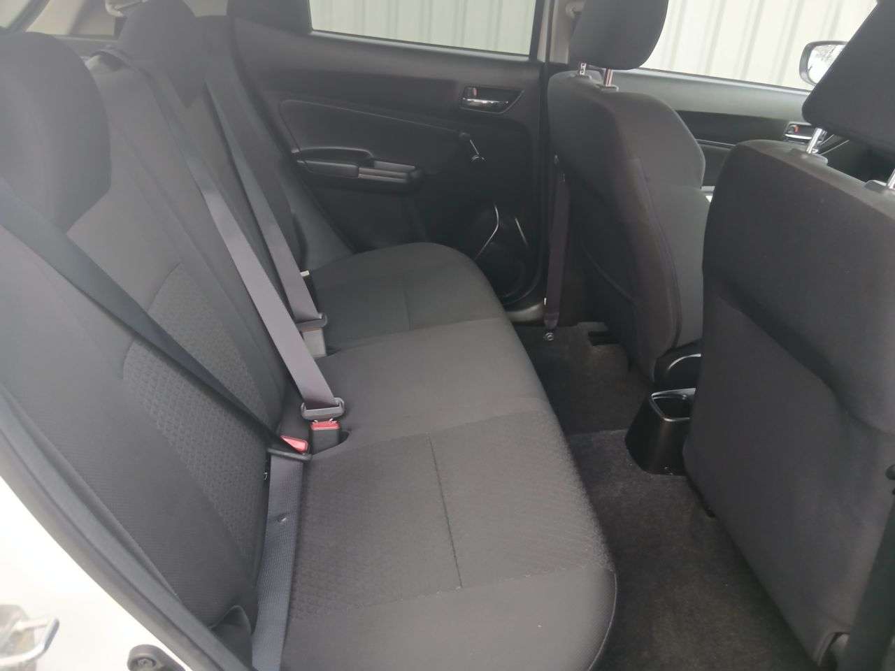 2017 SUZUKI SWIFT 2017 SUZUKI SWIFT