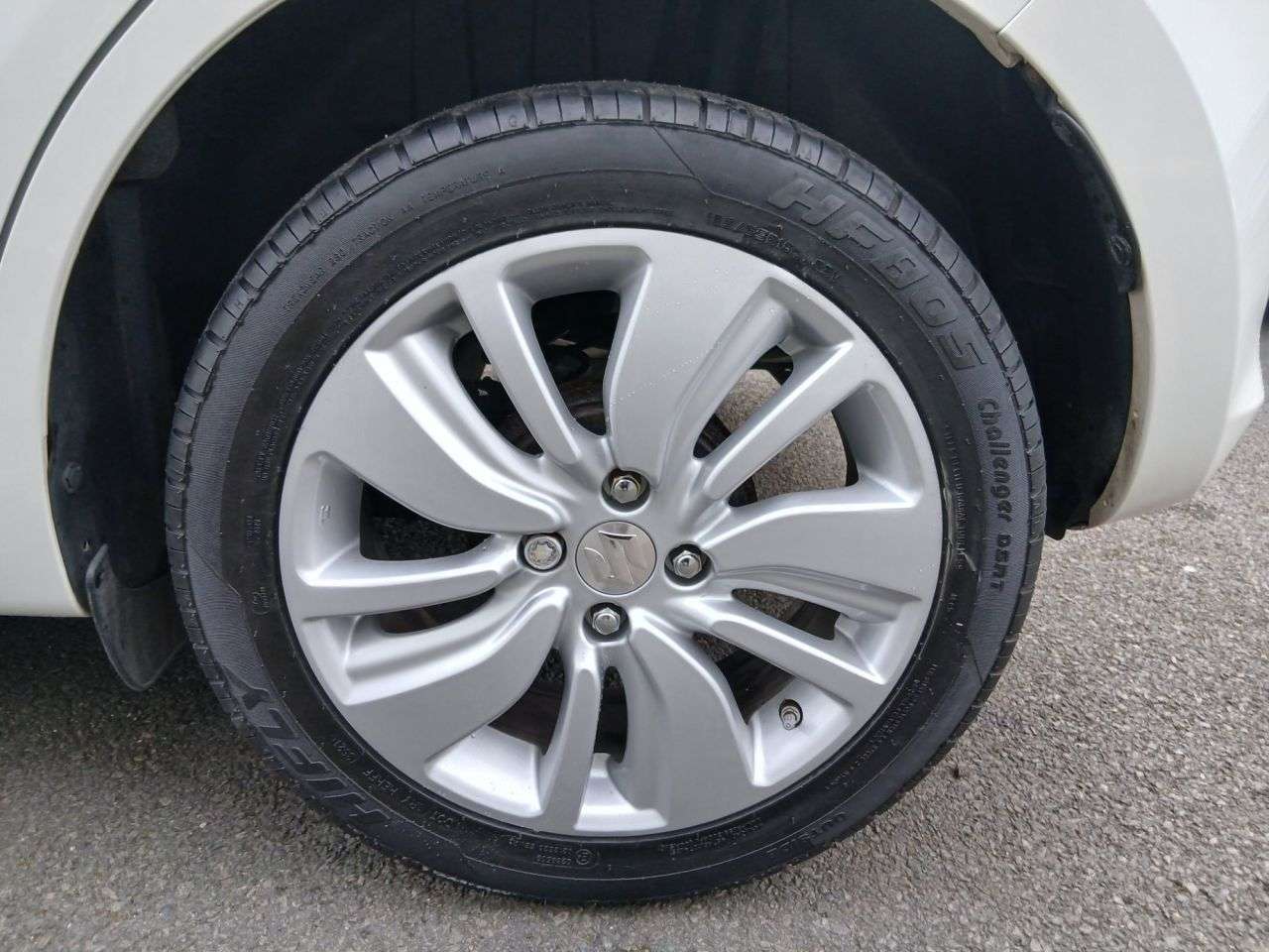 2017 SUZUKI SWIFT 2017 SUZUKI SWIFT