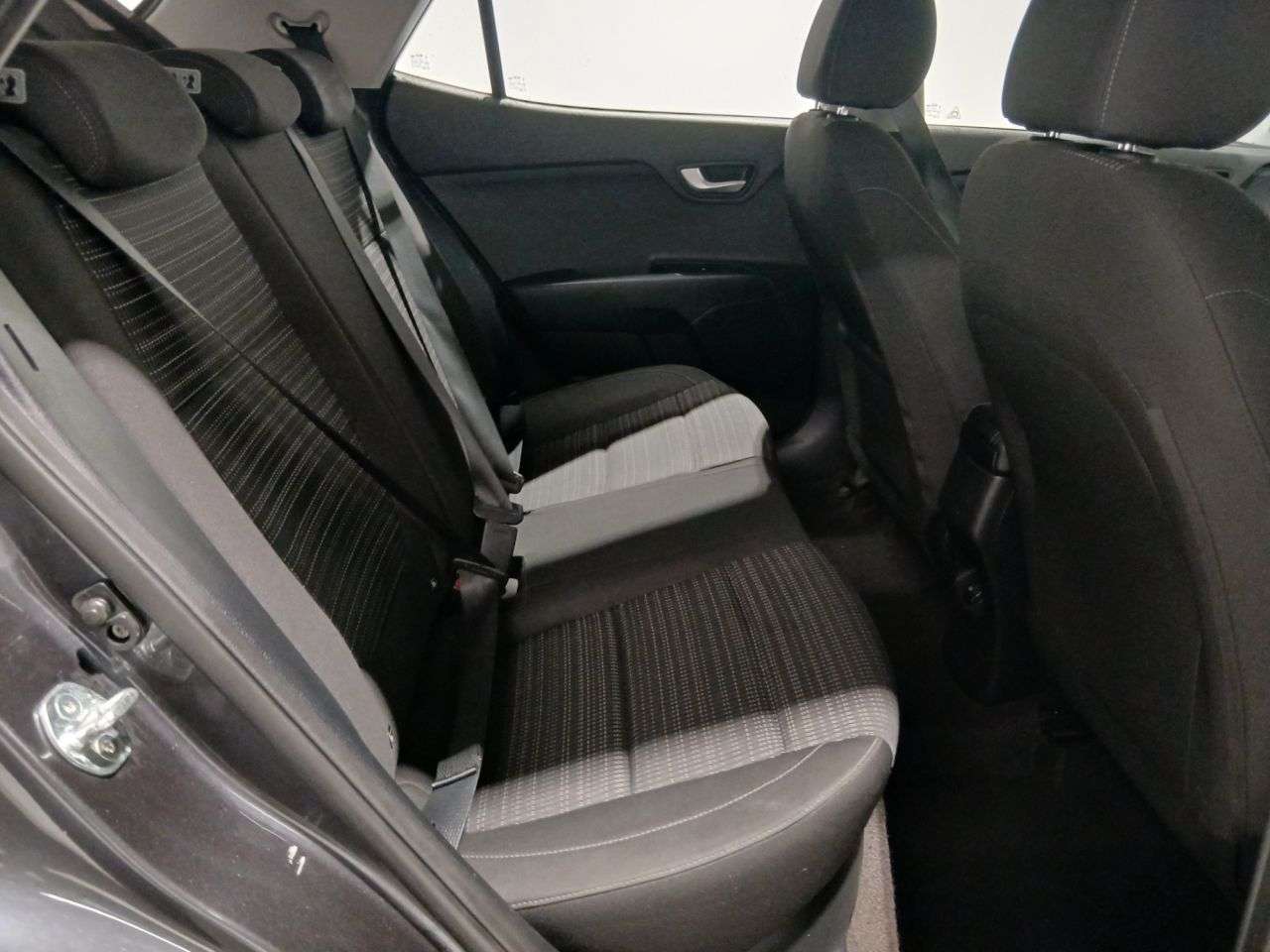 2018 KIA STONIC 2018 KIA STONIC