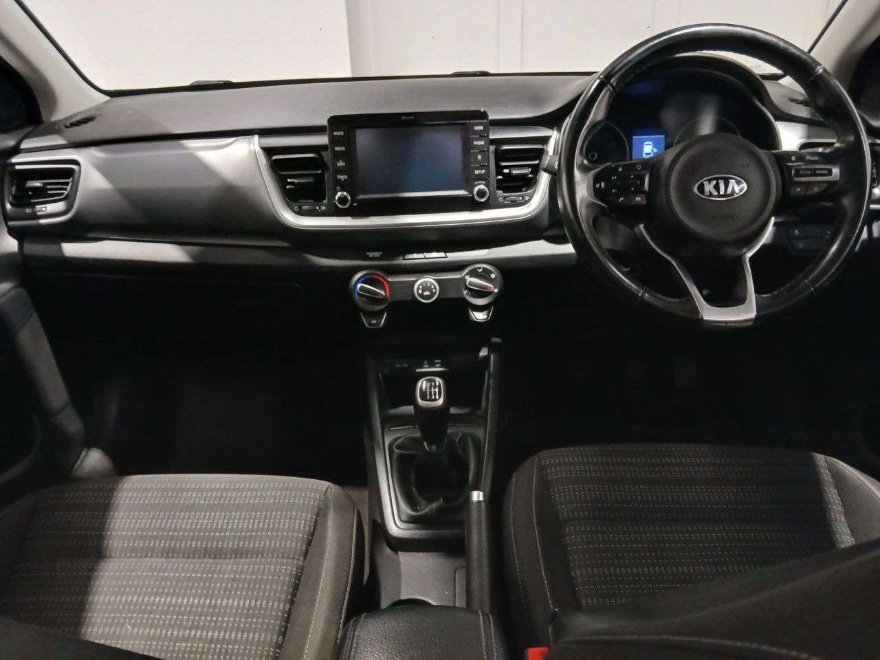 2018 KIA STONIC 2018 KIA STONIC