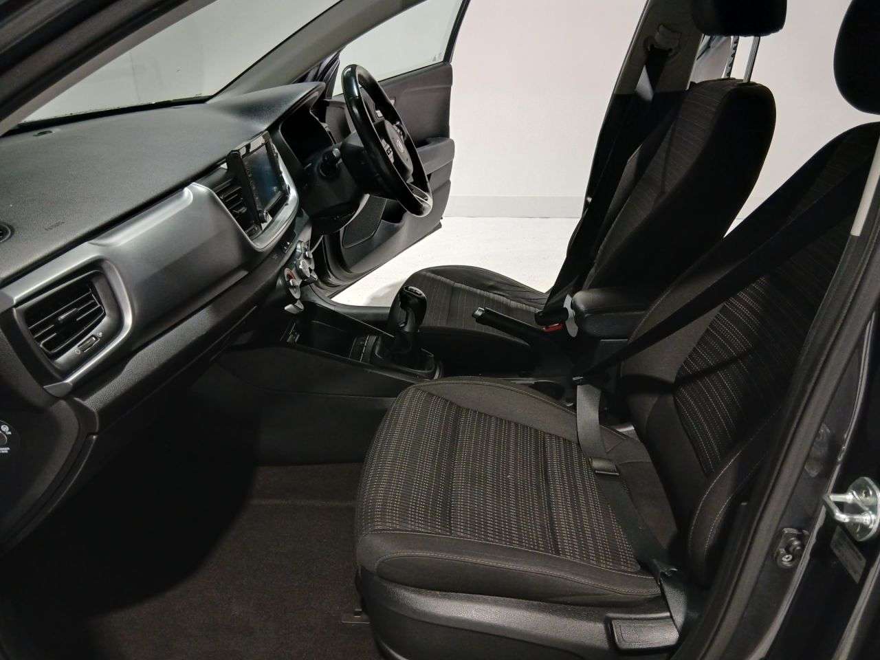 2018 KIA STONIC 2018 KIA STONIC