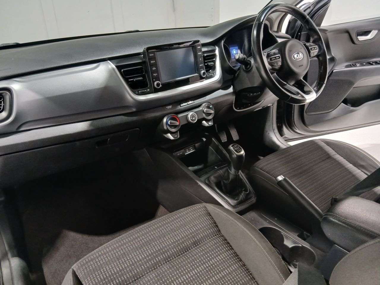 2018 KIA STONIC 2018 KIA STONIC