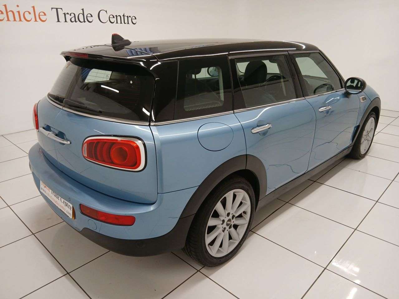 2018 MINI CLUBMAN 2018 MINI CLUBMAN