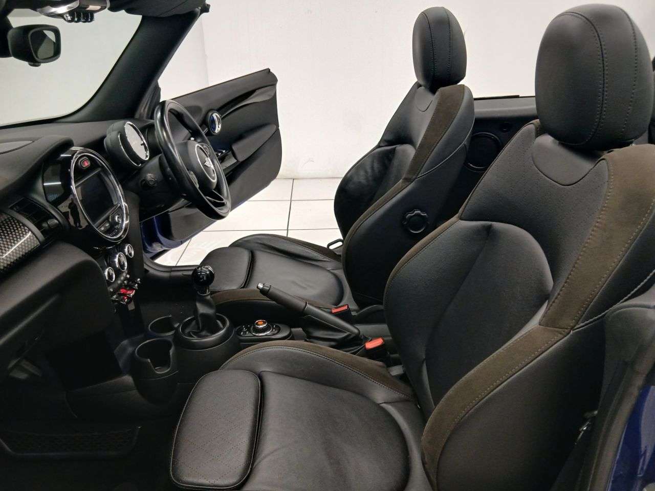 2018 MINI CONVERTIBLE 2018 MINI CONVERTIBLE