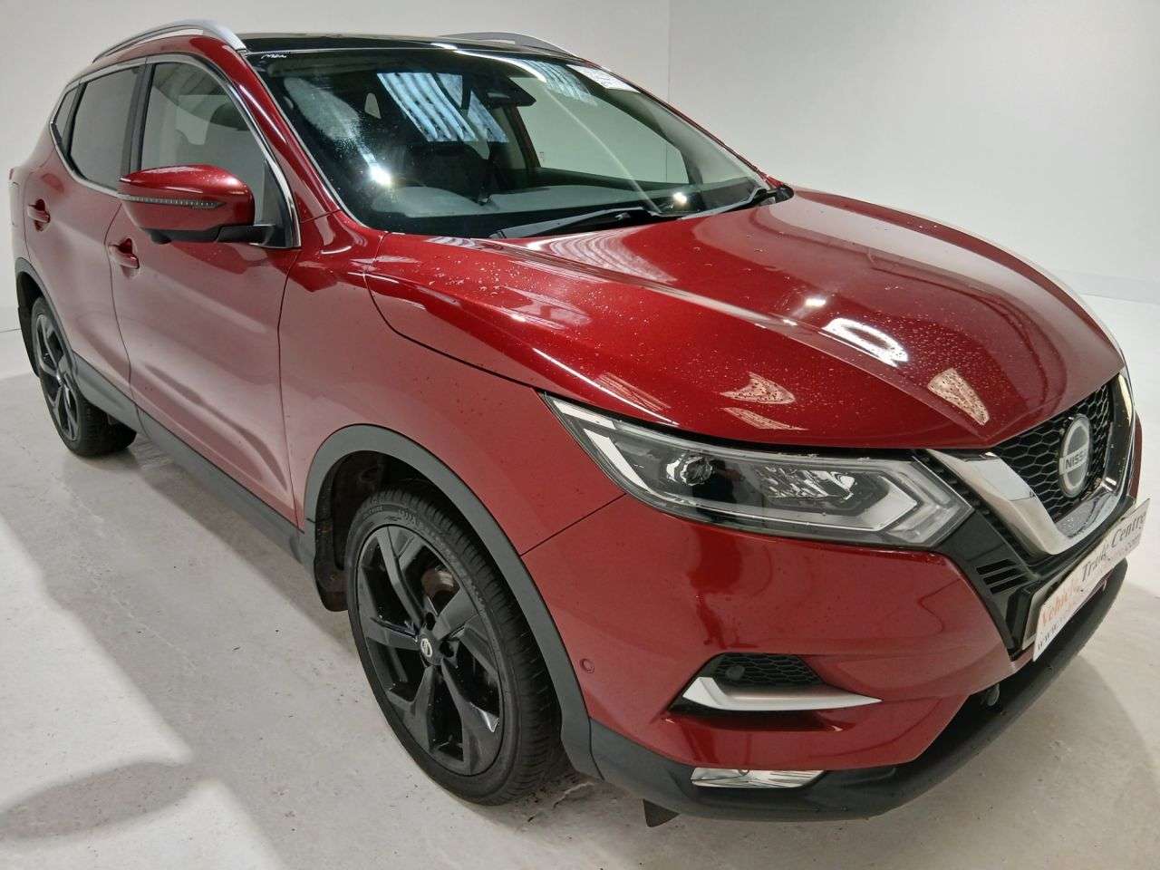 A 2018 NISSAN QASHQAI 1.2 DIG-T Tekna SUV 5dr Petrol Manual Euro 6 (s/s) (115 ps) A 2018 NISSAN QASHQAI 1.2 DIG-T Tekna SUV 5dr Petrol Manual Euro 6 (s/s) (115 ps)