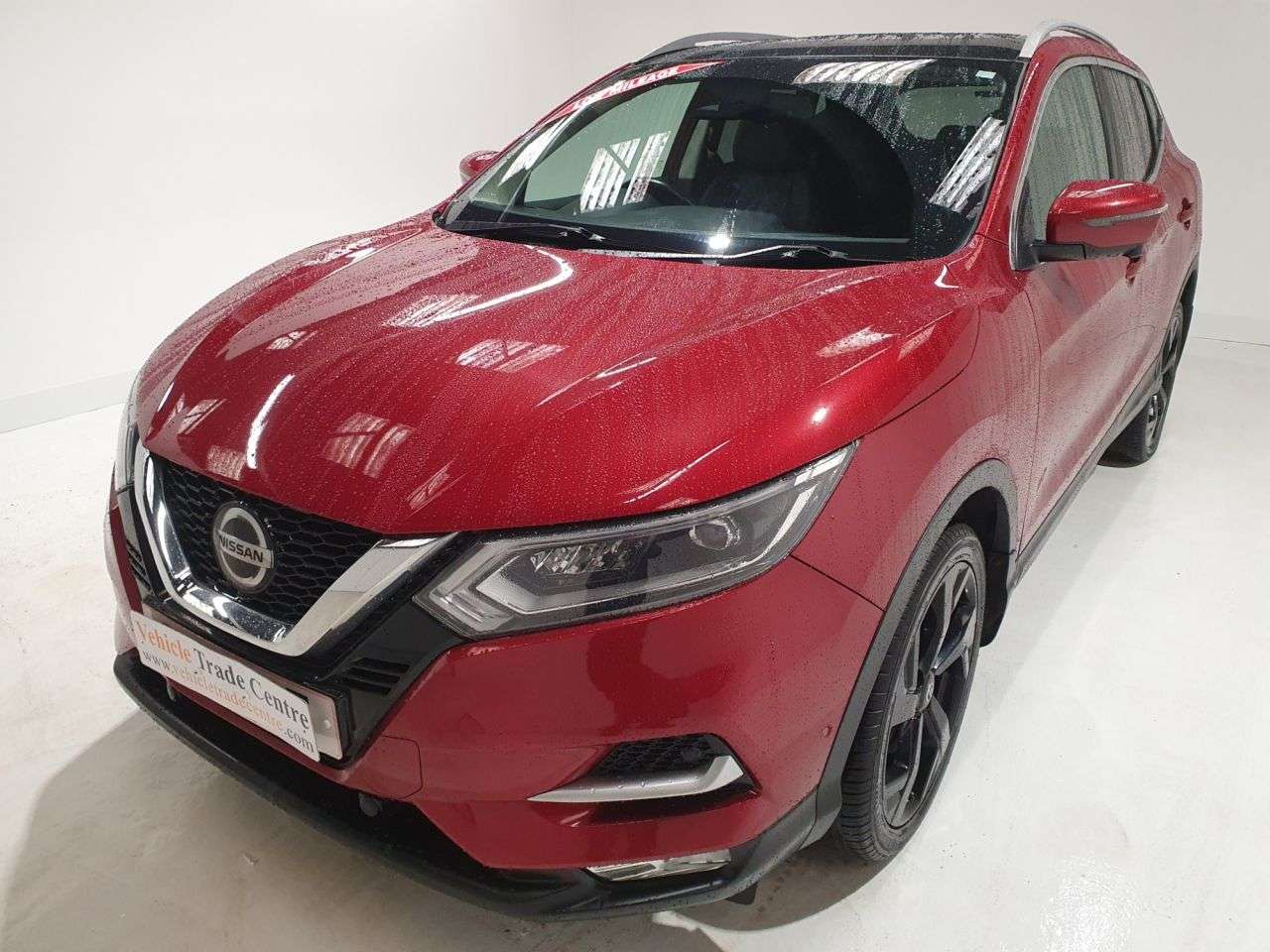 A 2018 NISSAN QASHQAI 1.2 DIG-T Tekna SUV 5dr Petrol Manual Euro 6 (s/s) (115 ps) A 2018 NISSAN QASHQAI 1.2 DIG-T Tekna SUV 5dr Petrol Manual Euro 6 (s/s) (115 ps)