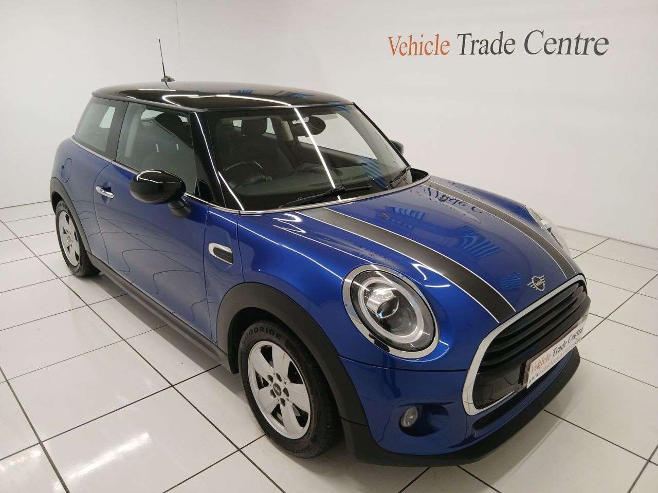 A 2020 MINI HATCH 1.5 Cooper Classic Hatchback 3dr Petrol Manual Euro 6 (s/s) (136 ps) A 2020 MINI HATCH 1.5 Cooper Classic Hatchback 3dr Petrol Manual Euro 6 (s/s) (136 ps)