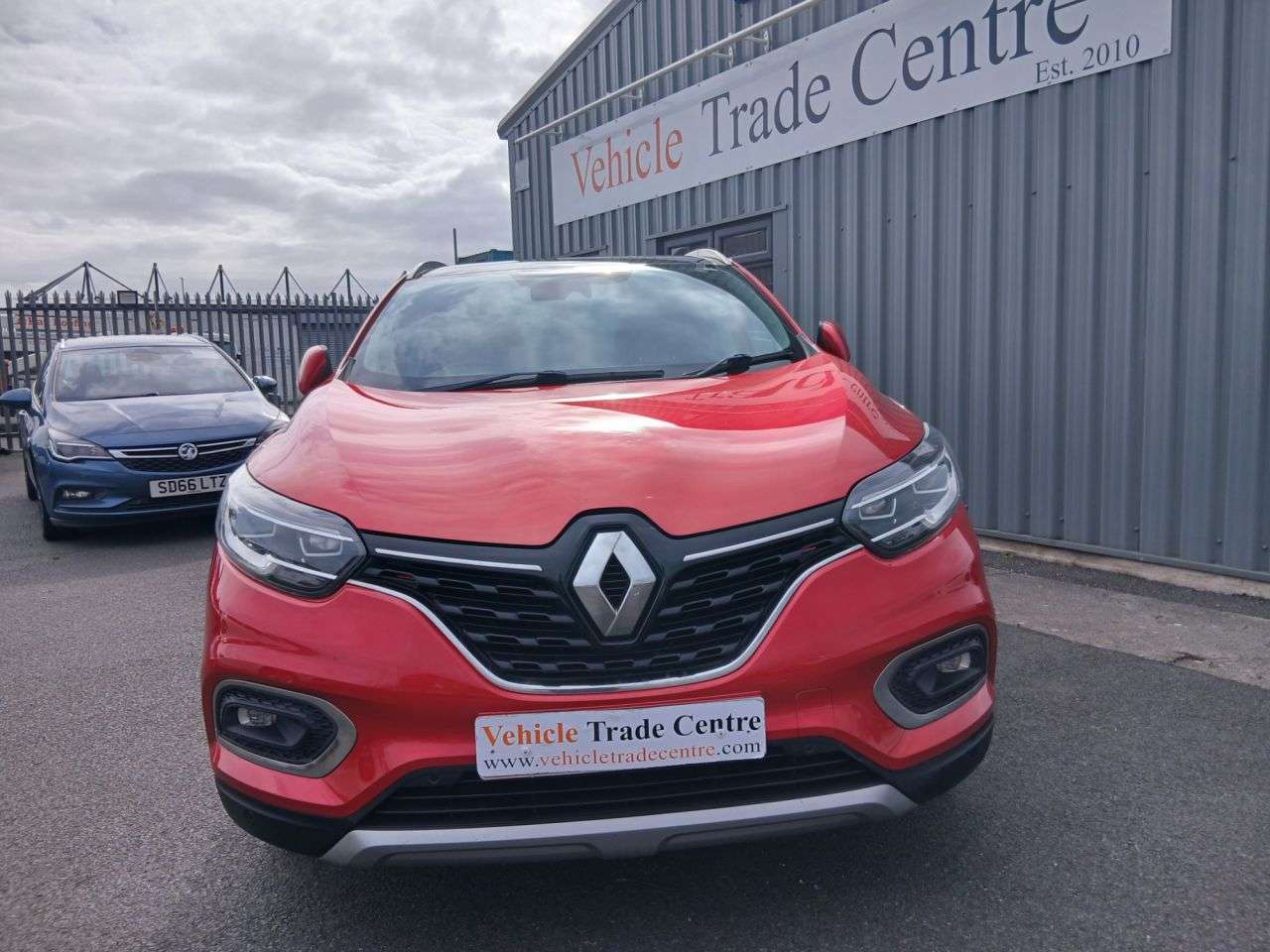 A 2019 RENAULT KADJAR 1.5 Blue dCi S Edition SUV 5dr Diesel Manual Euro 6 (s/s) (115 ps) A 2019 RENAULT KADJAR 1.5 Blue dCi S Edition SUV 5dr Diesel Manual Euro 6 (s/s) (115 ps)
