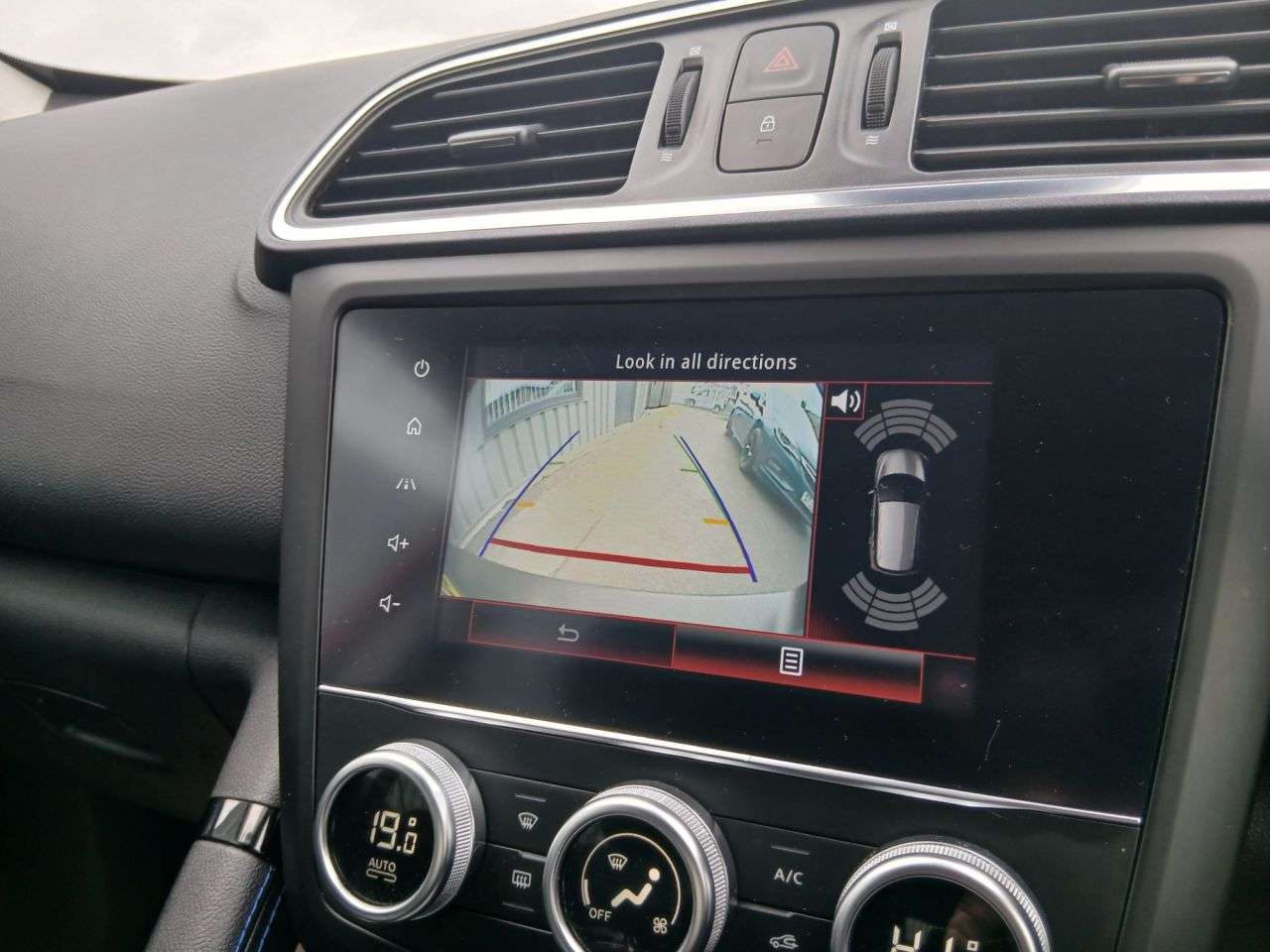 2019 RENAULT KADJAR 2019 RENAULT KADJAR