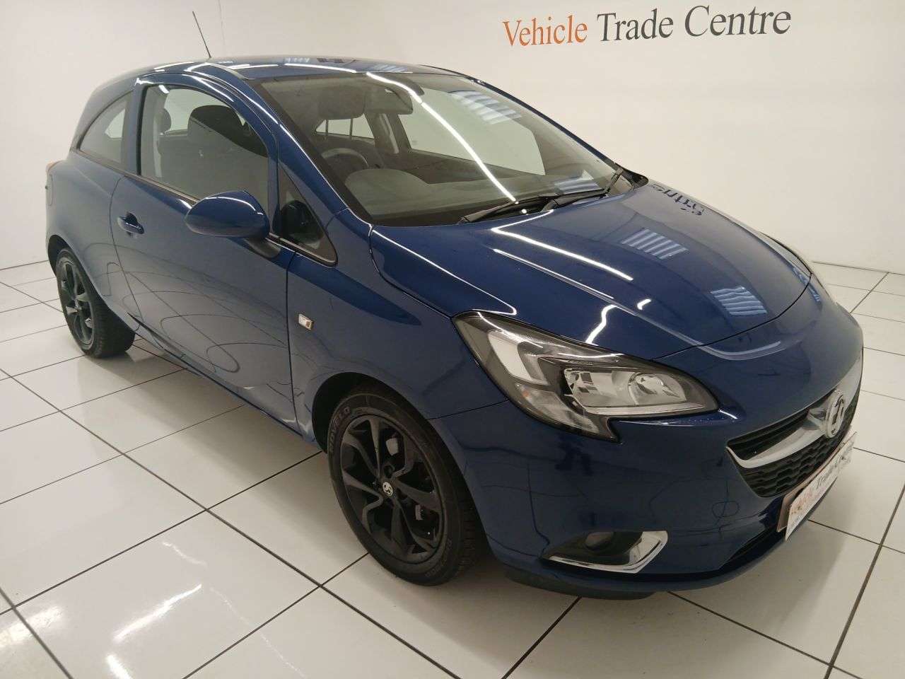 A 2018 VAUXHALL CORSA 1.4i ecoTEC SRi Hatchback 3dr Petrol Manual Euro 6 (75 ps) A 2018 VAUXHALL CORSA 1.4i ecoTEC SRi Hatchback 3dr Petrol Manual Euro 6 (75 ps)