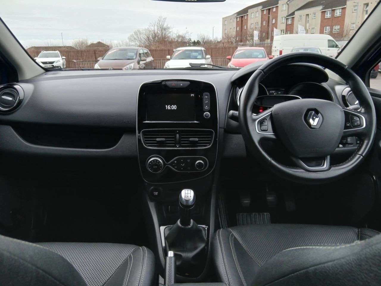 2018 RENAULT CLIO 2018 RENAULT CLIO