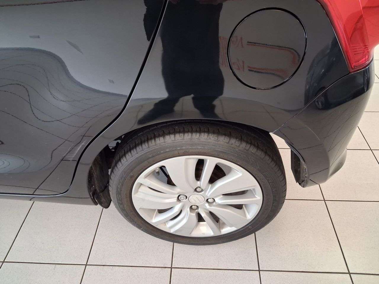 A 2017 SUZUKI SWIFT 1.0 Boosterjet SZ-T Hatchback 5dr Petrol Manual Euro 6 (111 ps) A 2017 SUZUKI SWIFT 1.0 Boosterjet SZ-T Hatchback 5dr Petrol Manual Euro 6 (111 ps)
