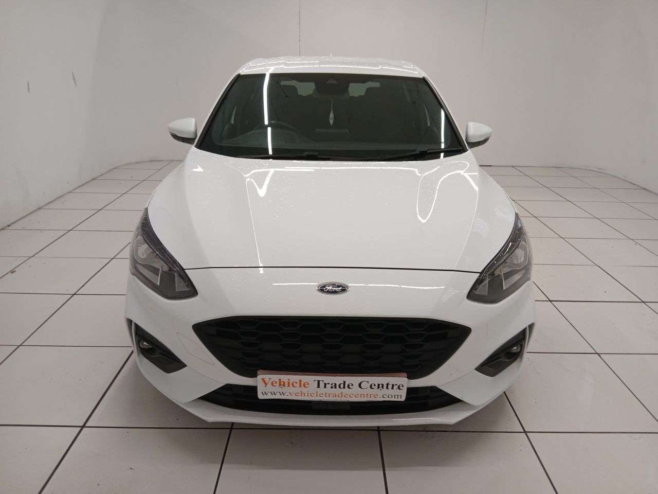 A 2019 FORD FOCUS 1.0T EcoBoost ST-Line Hatchback 5dr Petrol Manual Euro 6 (s/s) (125 ps) A 2019 FORD FOCUS 1.0T EcoBoost ST-Line Hatchback 5dr Petrol Manual Euro 6 (s/s) (125 ps)