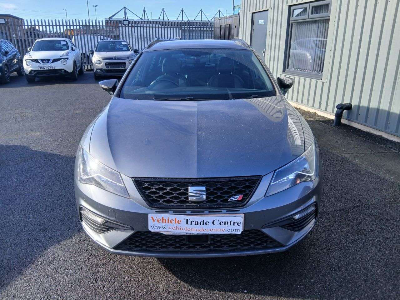 A 2017 SEAT LEON 2.0 TSI Cupra 300 ST 5dr Petrol DSG 4Drive Euro 6 (s/s) (300 ps) A 2017 SEAT LEON 2.0 TSI Cupra 300 ST 5dr Petrol DSG 4Drive Euro 6 (s/s) (300 ps)